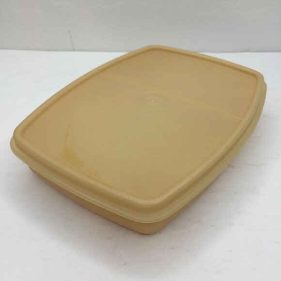 Vintage Tupperware Packette Divided Lunch Snack Sandwich Storage Container Beige - Picture 1 of 10